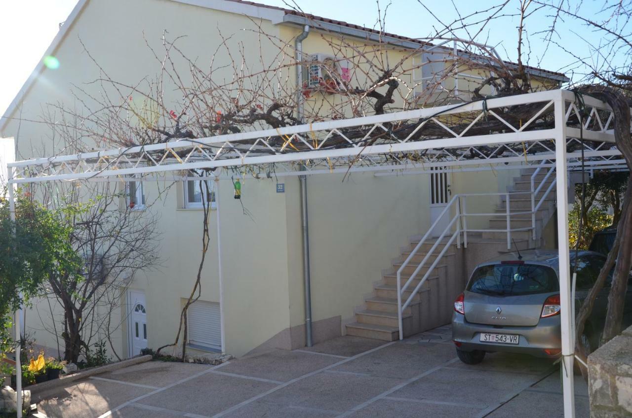 Apartment Jure Traù Esterno foto